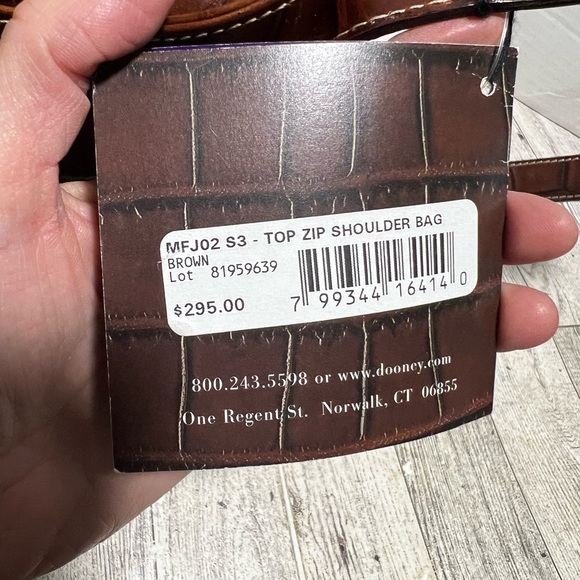 NEW Dooney & Bourke Bayou Top Zip Shoulder Bag croc pattern leather - Picture 11 of 14